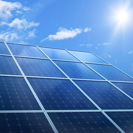 700 W 690 W 680 W Meia Célula Preço Barato Monocristalino Módulo Solar Fotovoltaico Todo Painel Solar para Sistema de Energia Solar